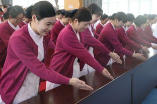 立足新起点 学礼以立——罗湖区中医院举办大型服务礼仪培训赋能会展服务